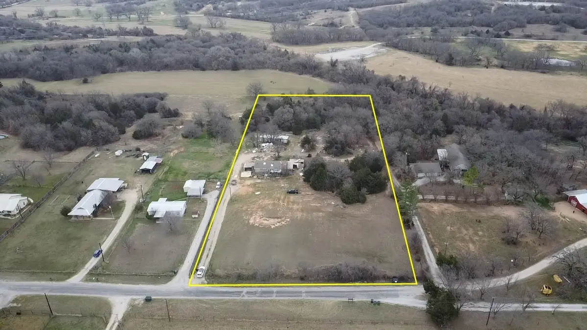 353 County Road 1260, Decatur, TX 76234 - #1