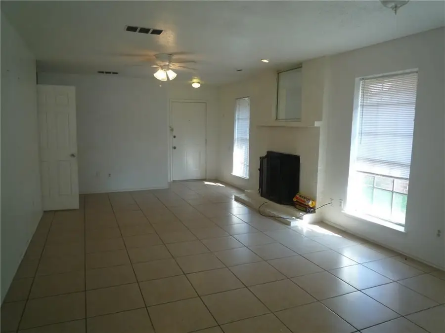 2904 Edd Road #2904-2908, Dallas, TX 75253 - #3