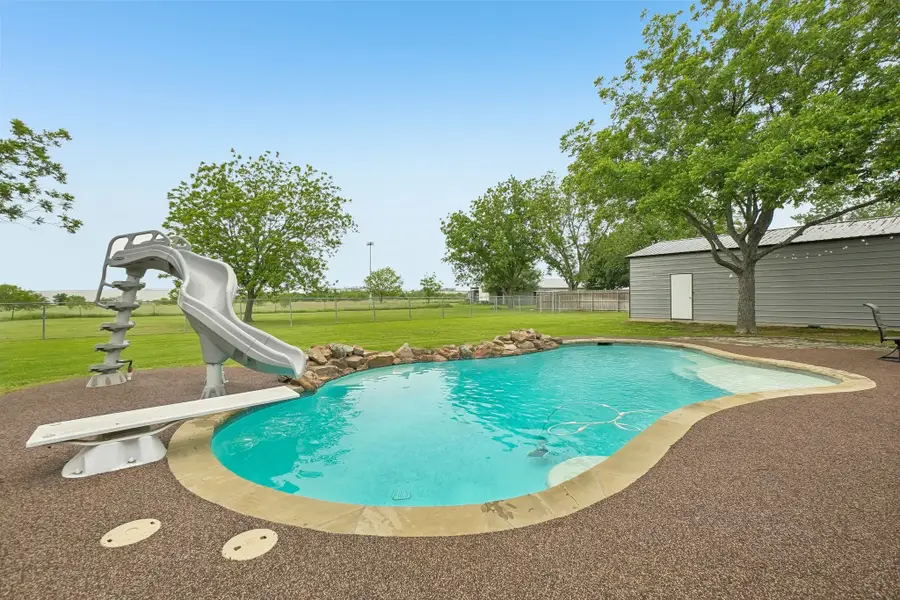 1252 Orchard Lane, Ennis, TX 75119 - #3