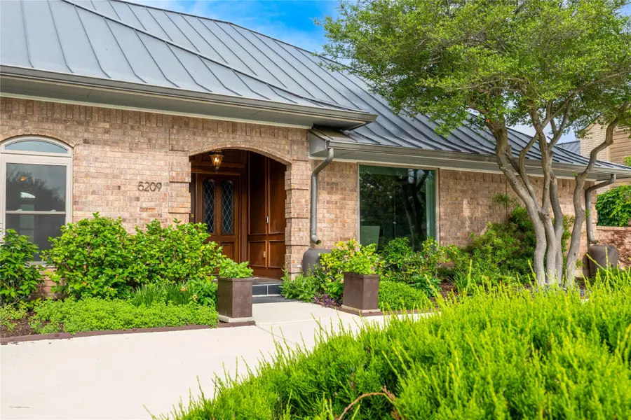5209 Harbor Town Drive, Dallas, TX 75287 - #2