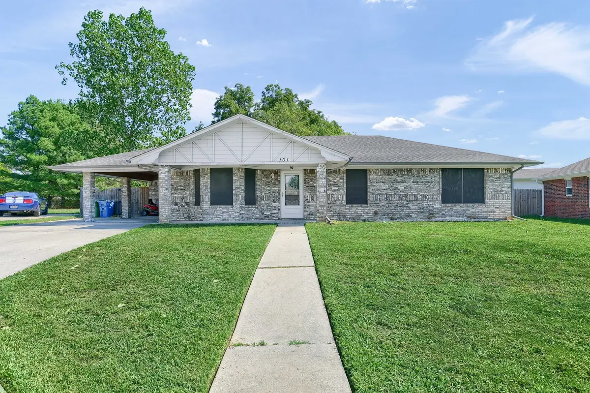 101 Sarah Court, Collinsville, TX 76233 - #1