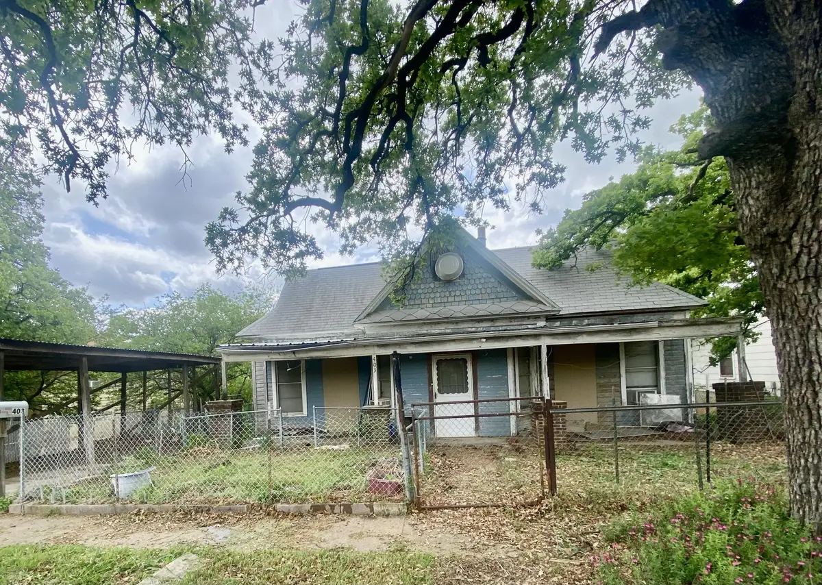 403 W 5th Street, Cisco, TX 76437 - #1