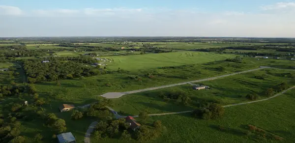 1036 Carnagie Road, Poolville, TX 76487