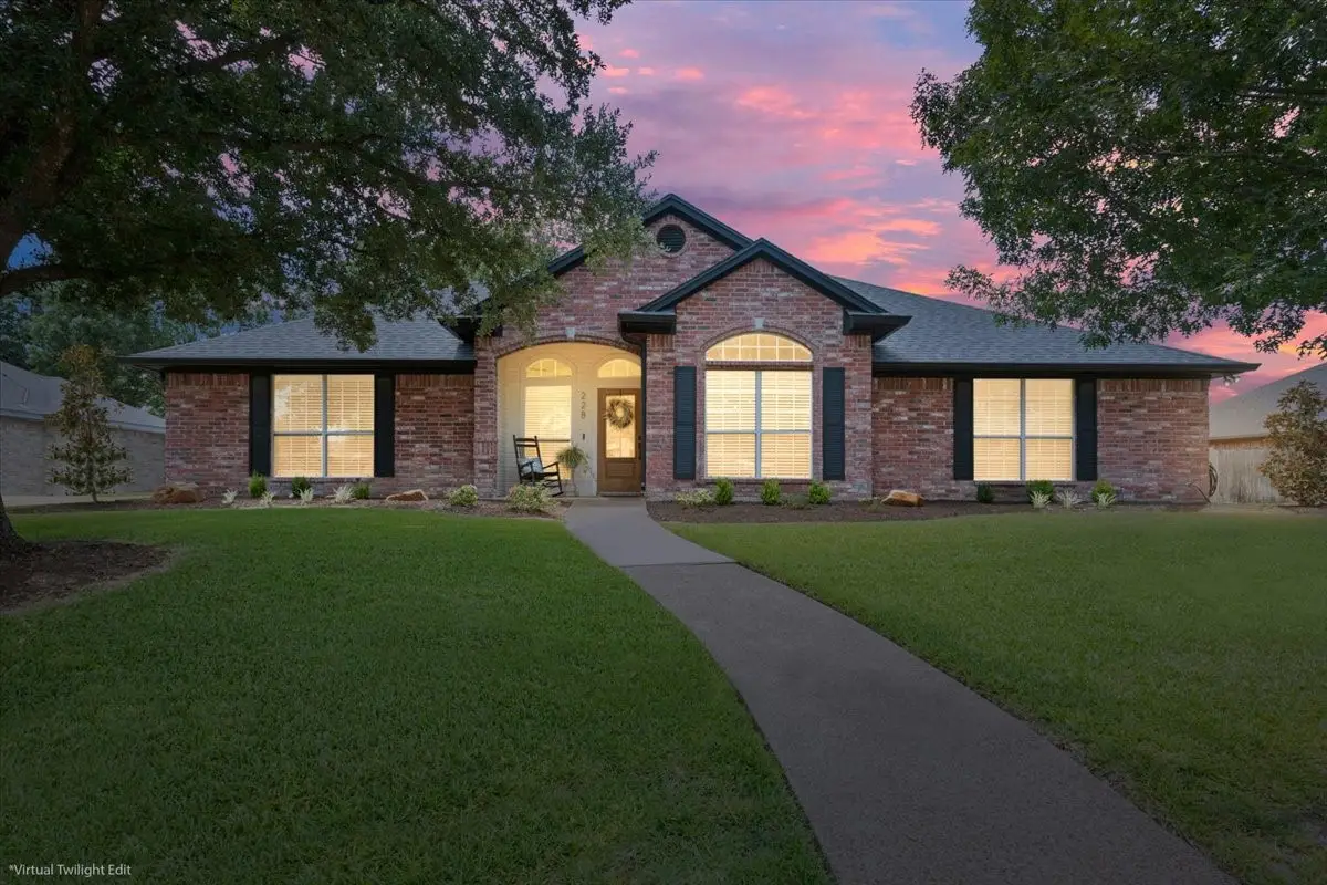 228 Greystone Drive, Hewitt, TX 76643 - #1