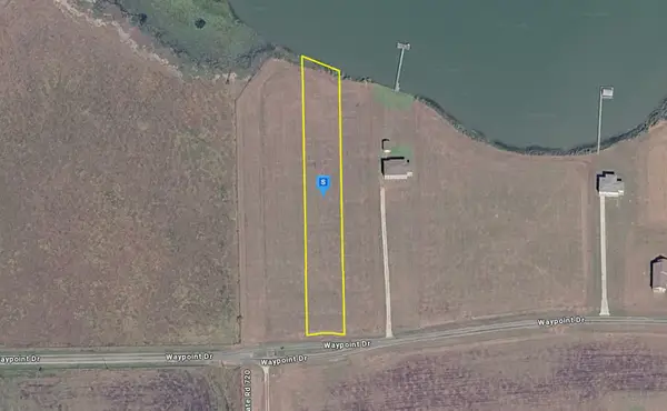 645 Waypoint Drive, Palacios, TX 77465