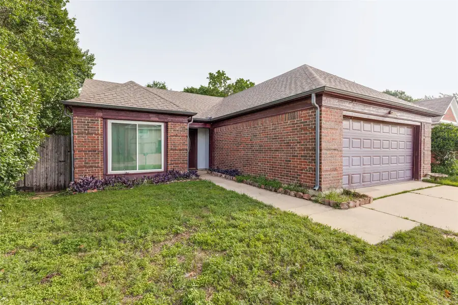 4617 Feathercrest Drive, Fort Worth, TX 76137 - #2