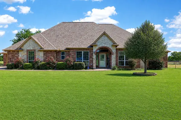 1035 Highland Road, Cleburne, TX 76033