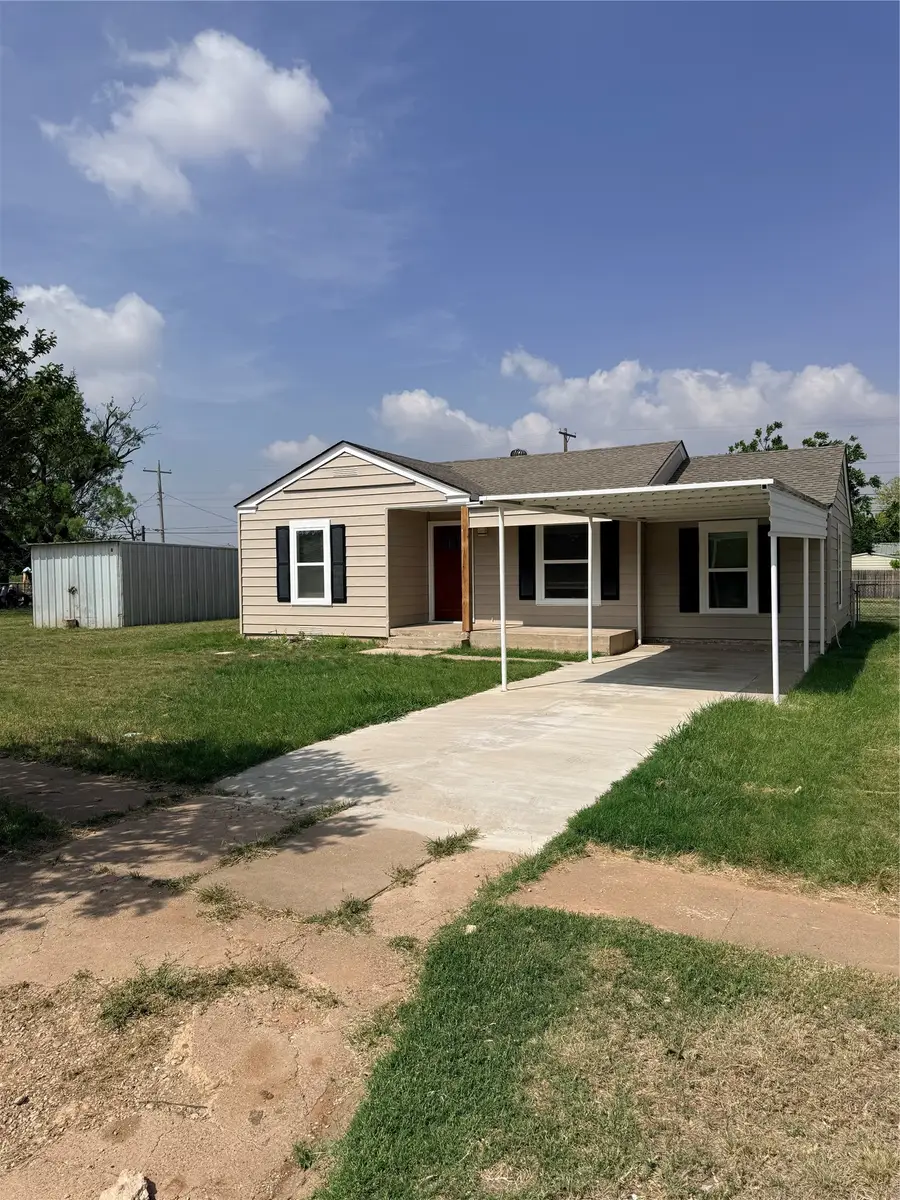 400 Avenue K, Anson, TX 79501 - #2
