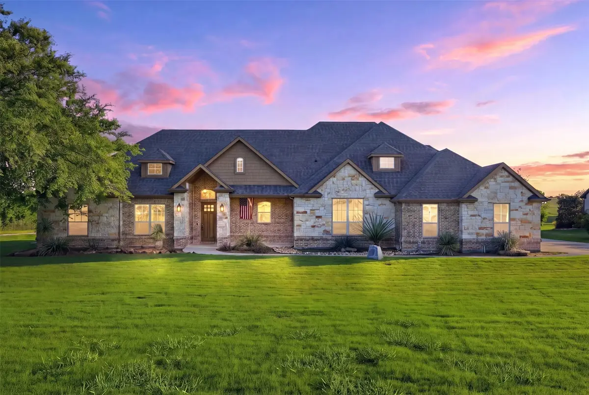 101 Signature Court, Weatherford, TX 76087 - #1