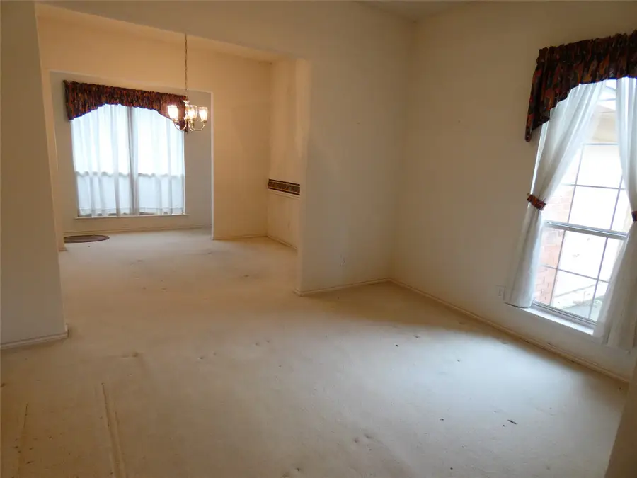 506 Baltusrol Circle, Garland, TX 75044 - #3