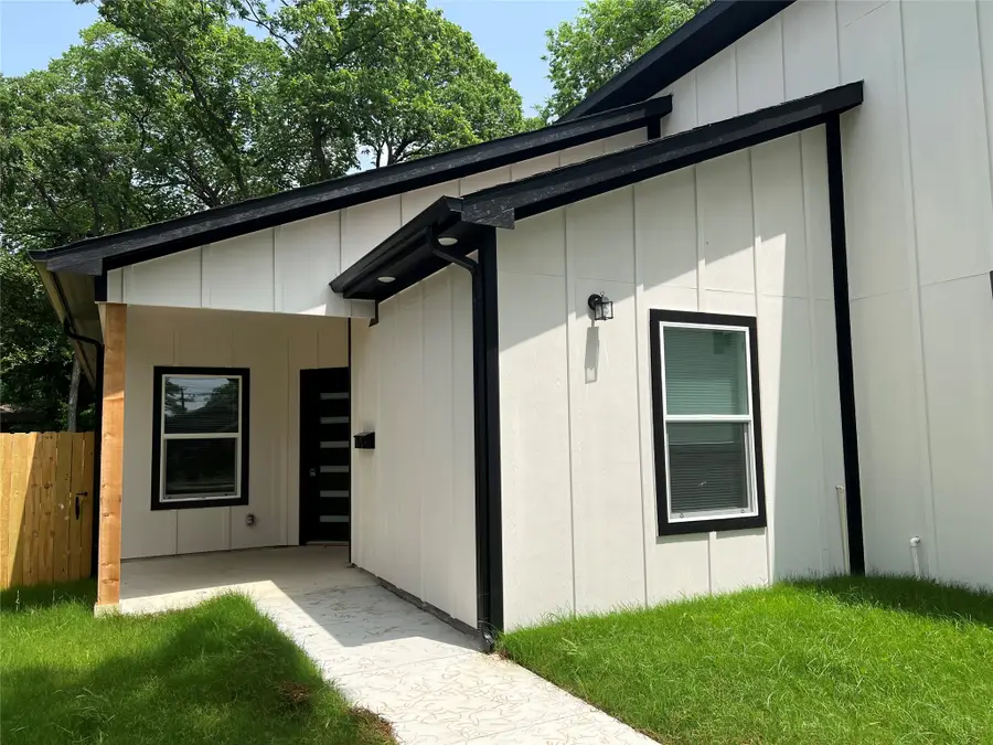 2811 Silkwood Street, Dallas, TX 75215 - #2