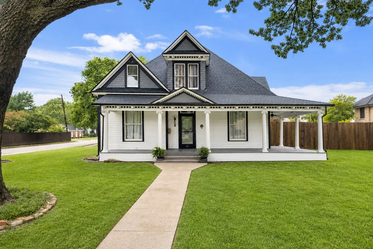 514 W Marvin Avenue, Waxahachie, TX 75165 - #1