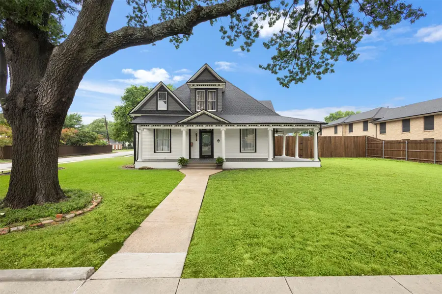 514 W Marvin Avenue, Waxahachie, TX 75165 - #3