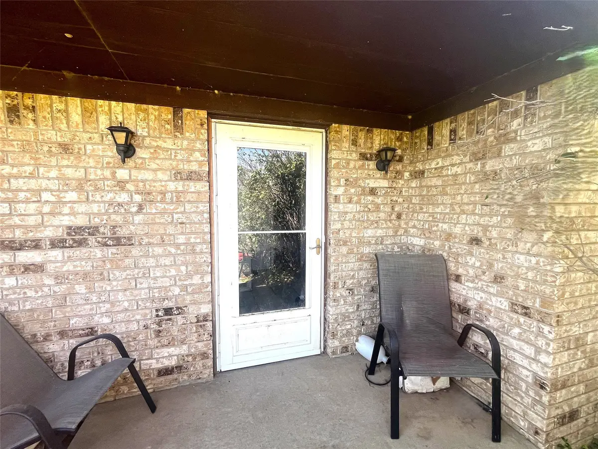 5786 W Road R, Dumas, TX 79029 - #1
