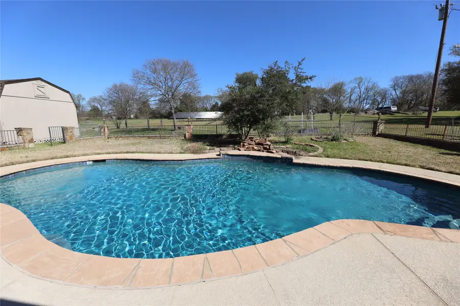 907 Red Oak Creek Drive, Ovilla, TX 75154 - #3
