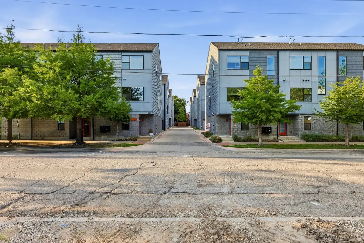427 W 10th Street #502, Dallas, TX 75208 - #1