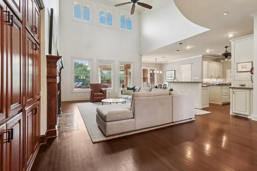 3109 Shadow Drive W, Arlington, TX 76006 - #2