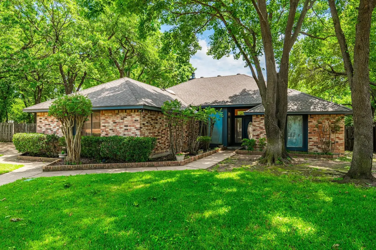 2401 Oak Shadow Court, Arlington, TX 76017 - #1