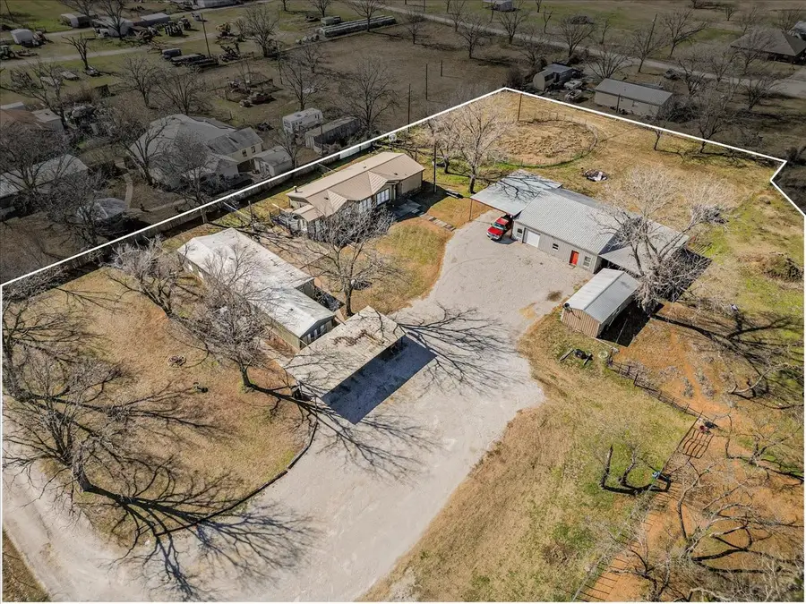 330 Chapman Drive #A, Mineral Wells, TX 76067 - #2