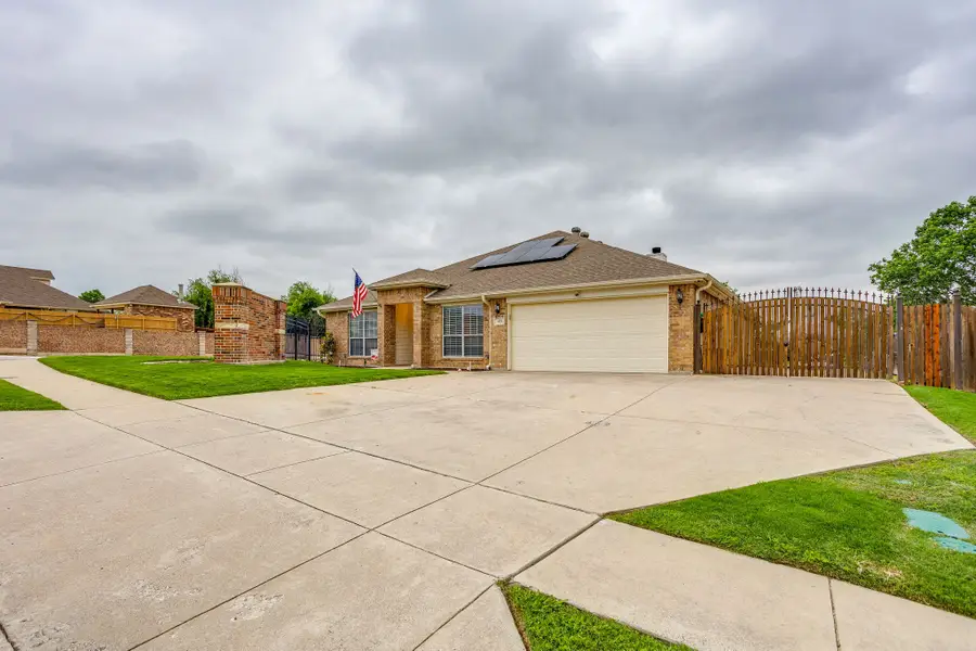 1420 Heidi Court, White Settlement, TX 76108 - #3