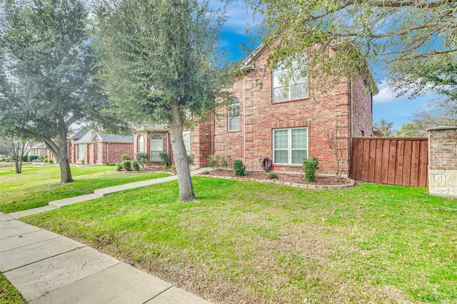 3305 Silver Springs Way, Rowlett, TX 75089 - #2