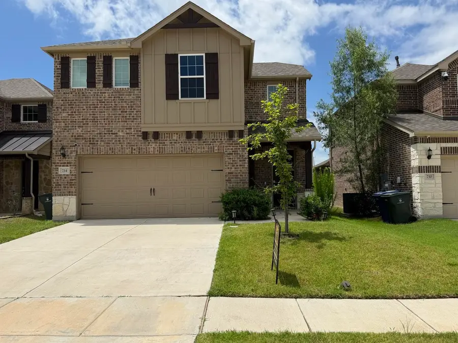 714 Creekwater Lane, Garland, TX 75043 - #2