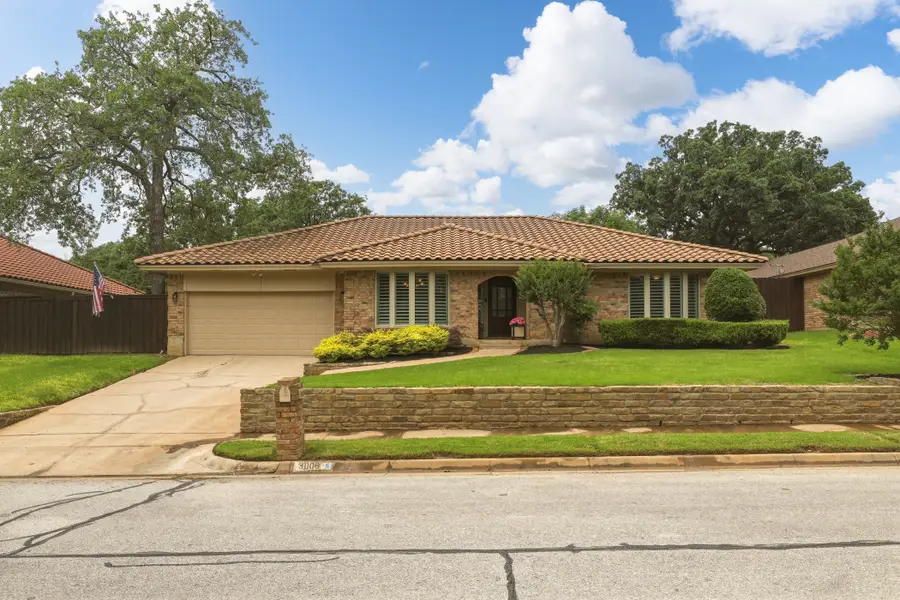 3009 Shenandoah Drive, Bedford, TX 76021 - #2