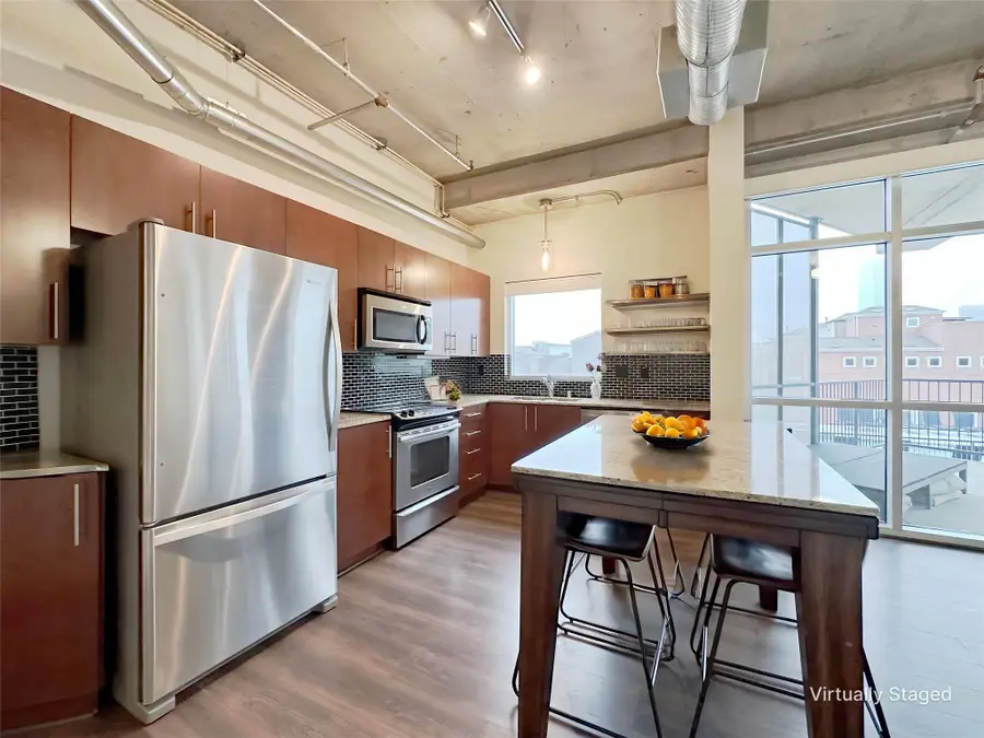 1001 Belleview Street #307, Dallas, TX 75215 - #3