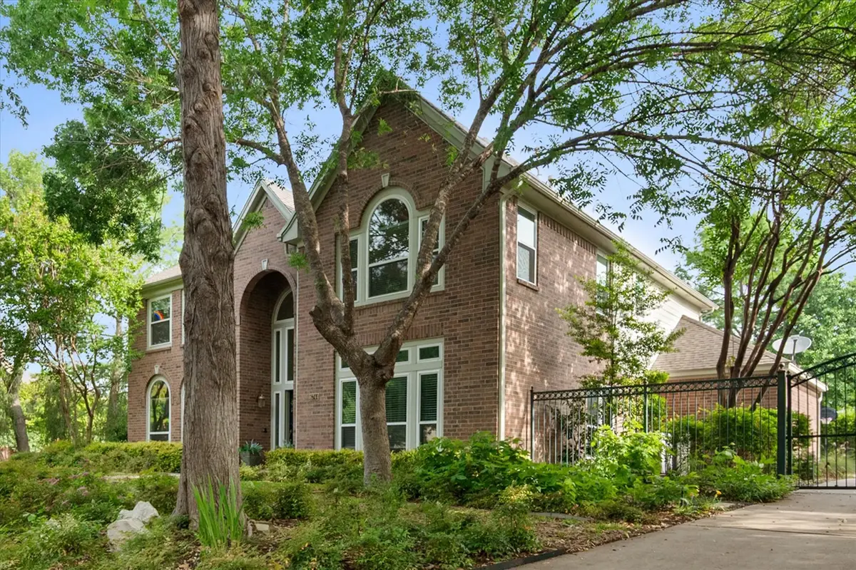 6744 Clear Spring Drive, Fort Worth, TX 76132 - #1