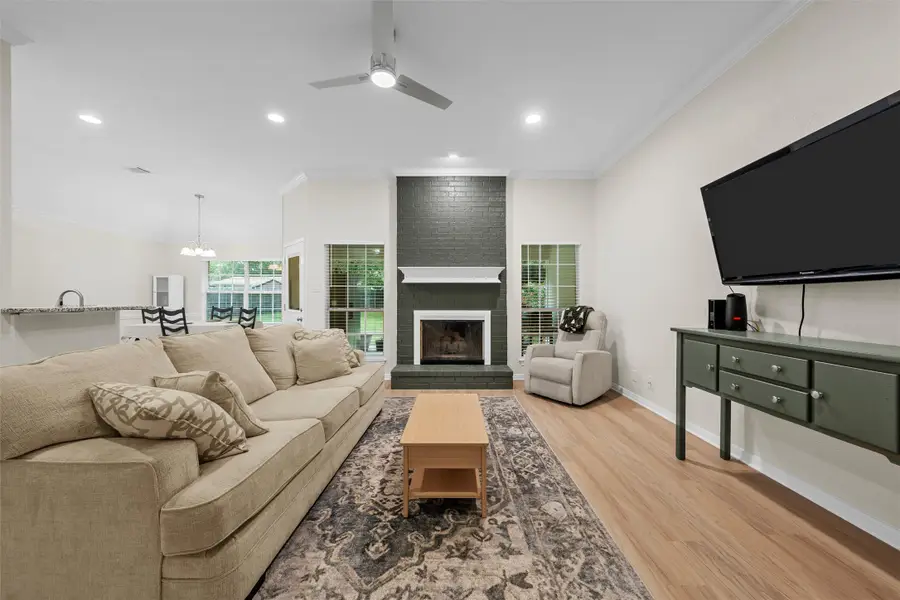 209 W Karnes Drive, Waco, TX 76706 - #3