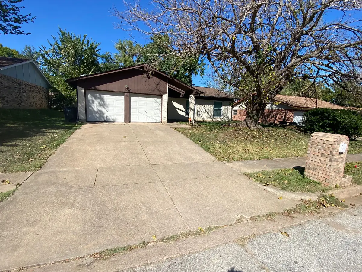 7517 Castillo Road, Fort Worth, TX 76112 - #1