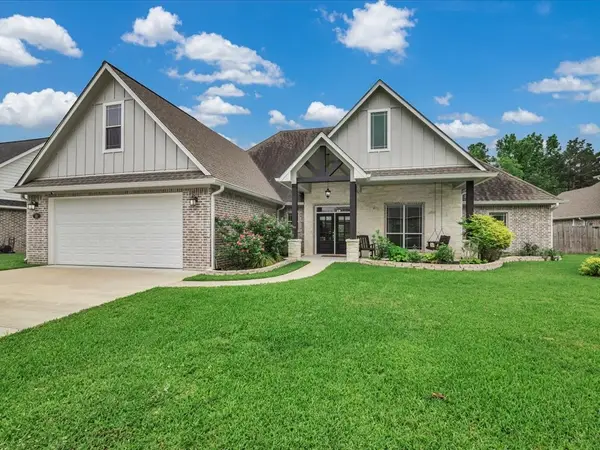 111 Rustic Pines Drive, Lufkin, TX 75904