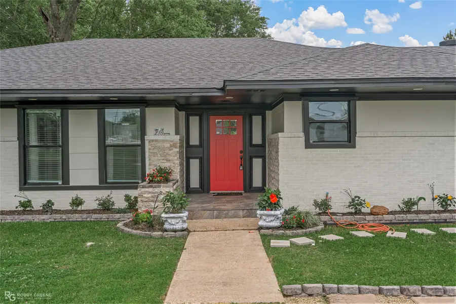 207 Red River Street, Benton, LA 71006 - #2