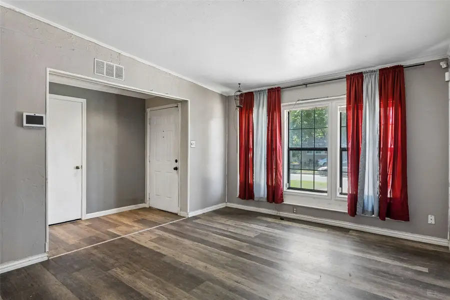 4613 Emerson Street, Fort Worth, TX 76119 - #3