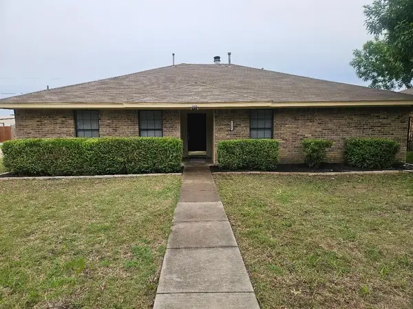 3136 Tina Street, Sachse, TX 75048
