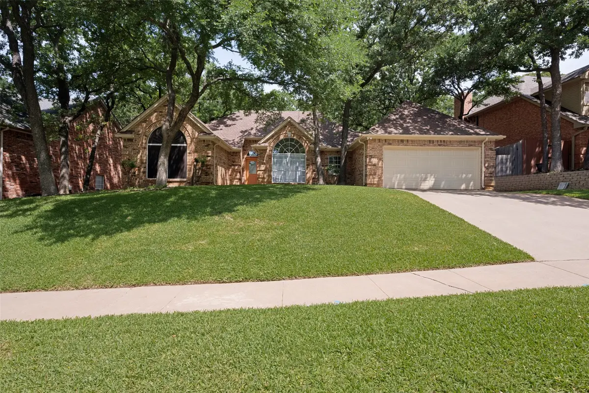 1818 Haydenbend Circle, Grapevine, TX 76051 - #1