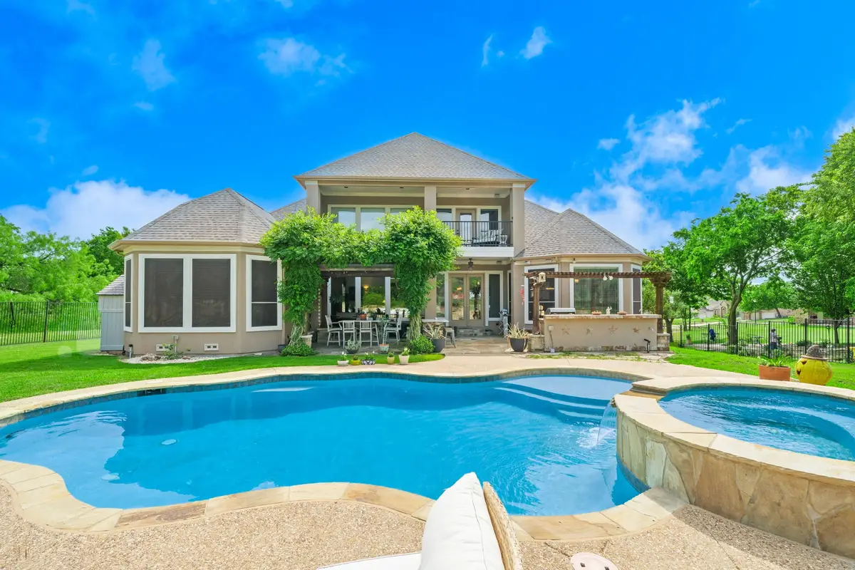 9111 Cliffside, Grand Prairie, TX 75104 - #1