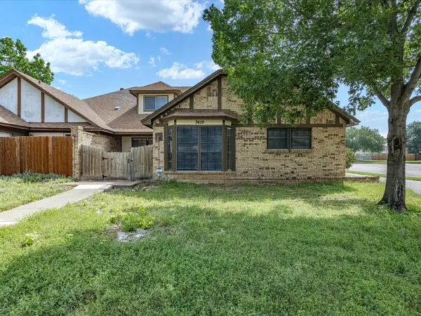 7419 Lemonwood Lane, Fort Worth, TX 76133