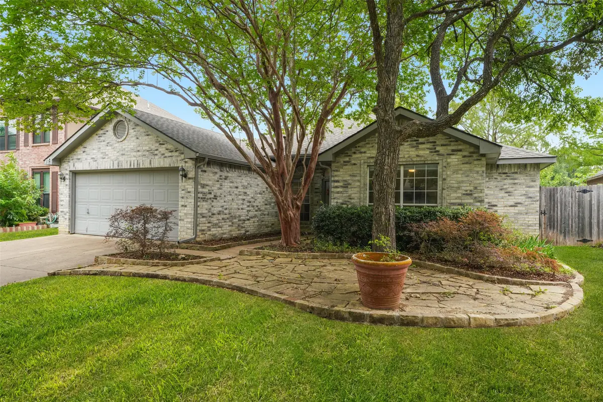 7516 Deerlodge Trail, Fort Worth, TX 76137 - #1