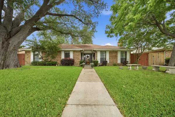 2128 El Dorado Way, Carrollton, TX 75006