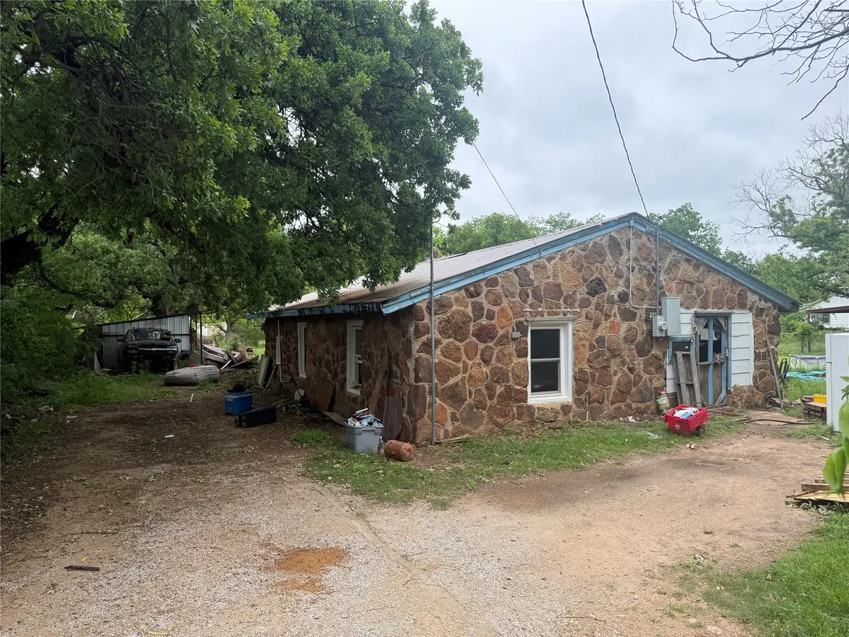 301 S West Street, Bangs, TX 76823 - #1