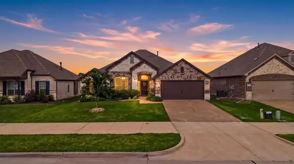 2824 Bobcat Drive, Melissa, TX 75454