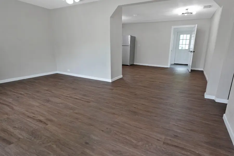 433 W Hampton Avenue, De Leon, TX 76444 - #3