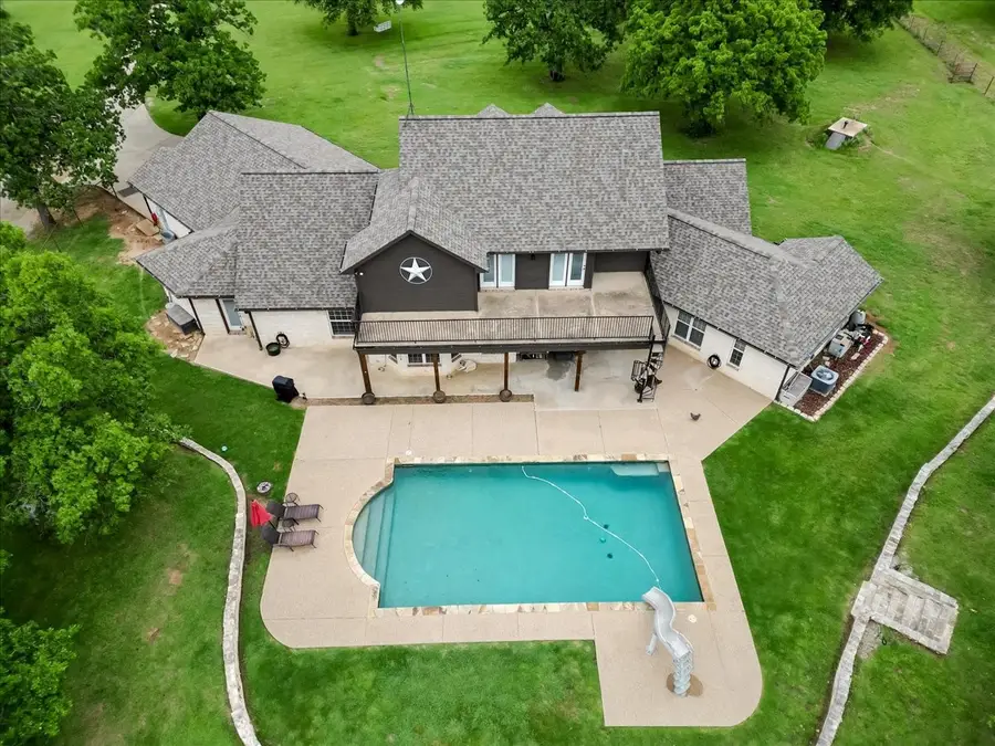 318 E Lone Star Road, Poolville, TX 76487 - #3