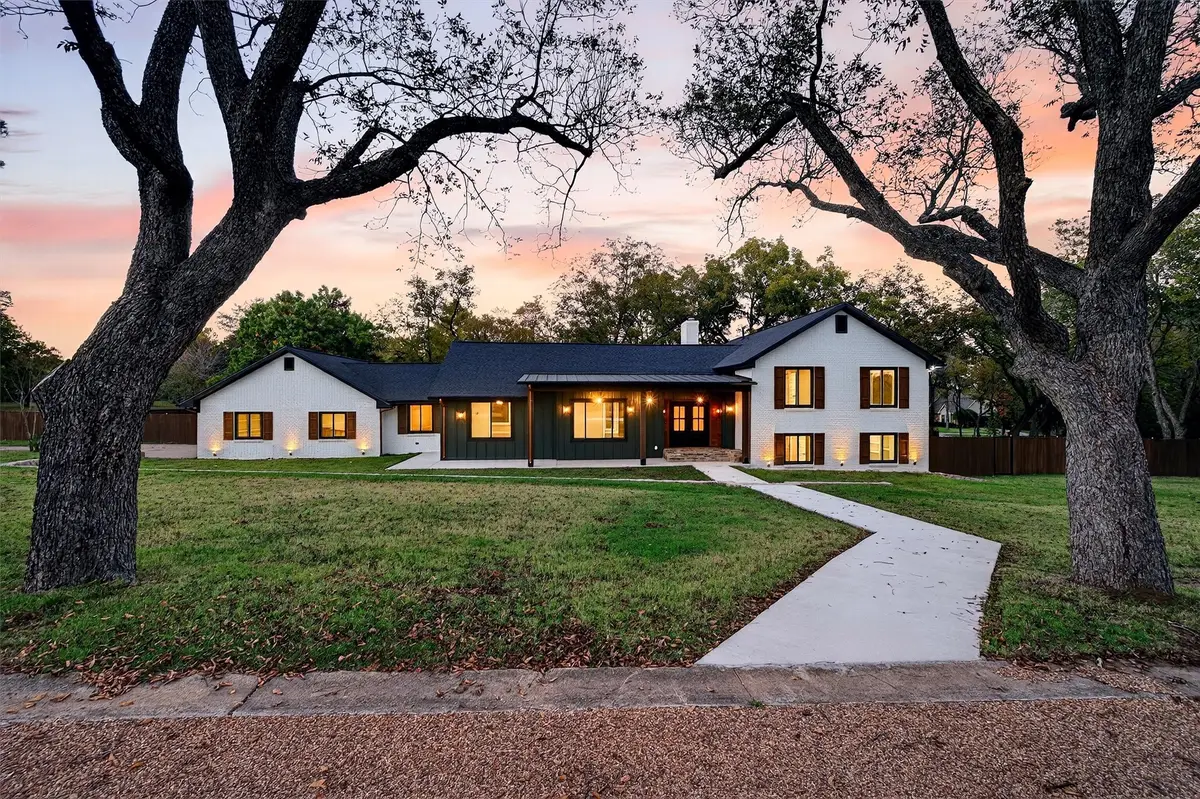 1 River Hills Drive, Denison, TX 75020 - #1