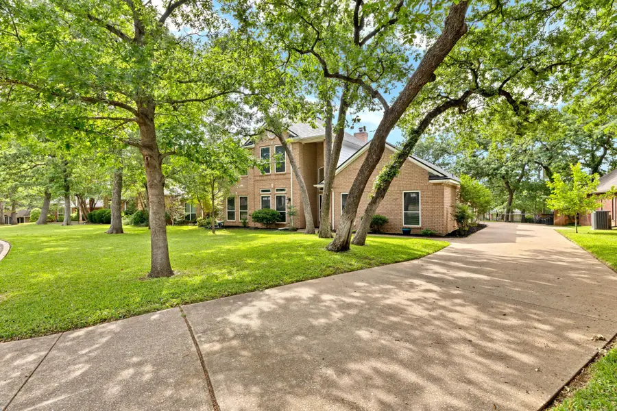 814 Red Oak Drive, Mansfield, TX 76063 - #2