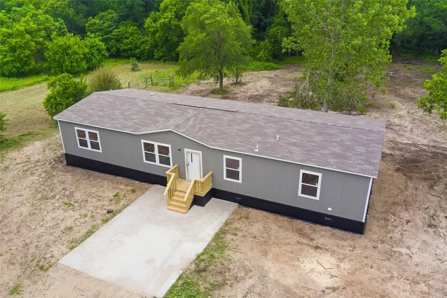 4600 Thompson Avenue, Grandview, TX 76050 - #3