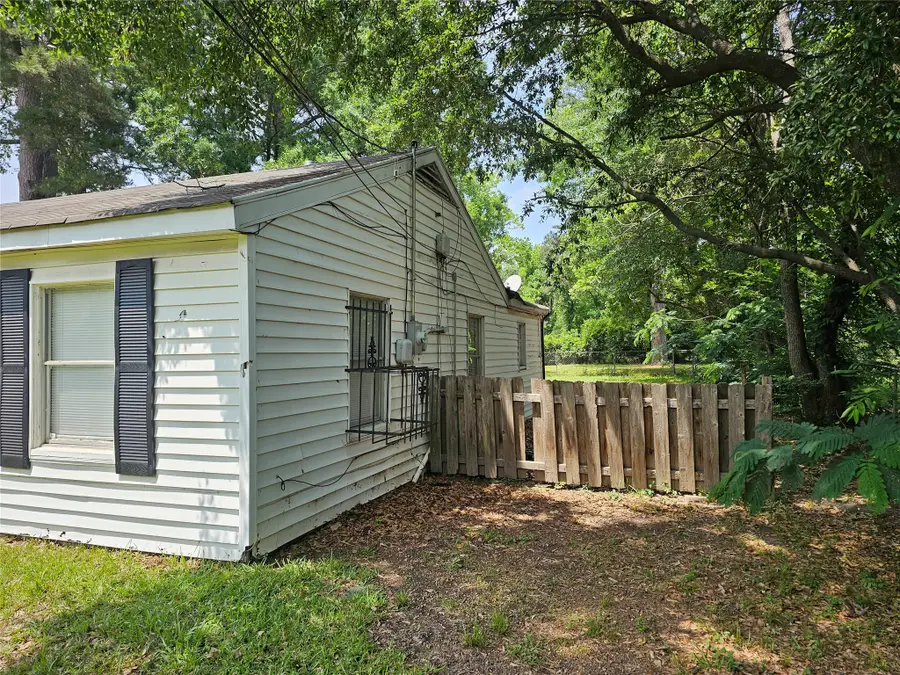 1808 Corbitt Street, Shreveport, LA 71108 - #2