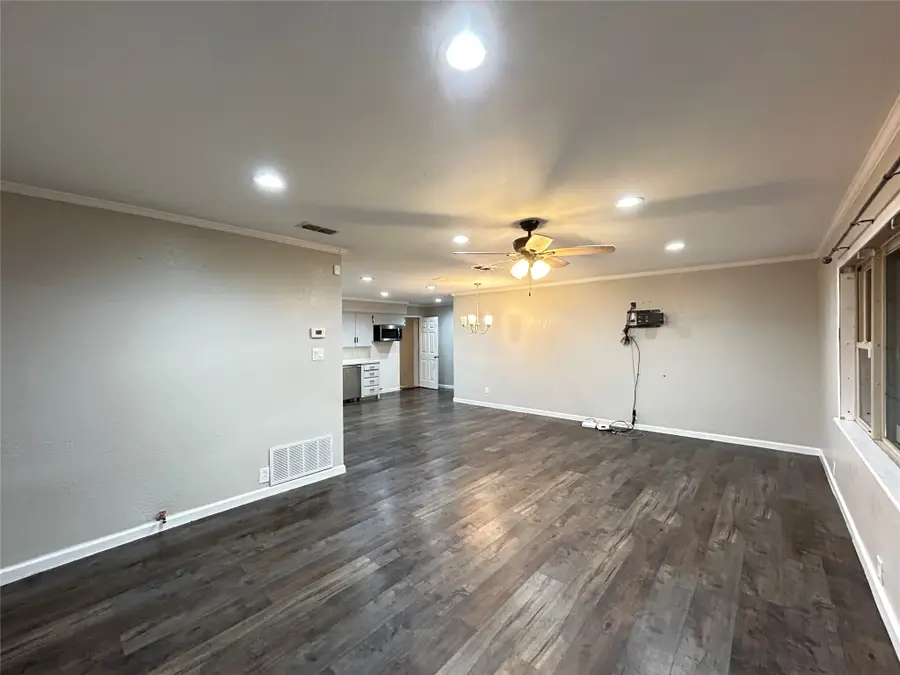 110 Goodman Street, Sulphur Springs, TX 75482 - #2