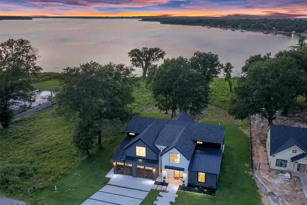 1524 Shoreline Drive, Mabank, TX 75143